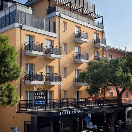 Hotel Vienna Lido di Jesolo Buitenkant foto