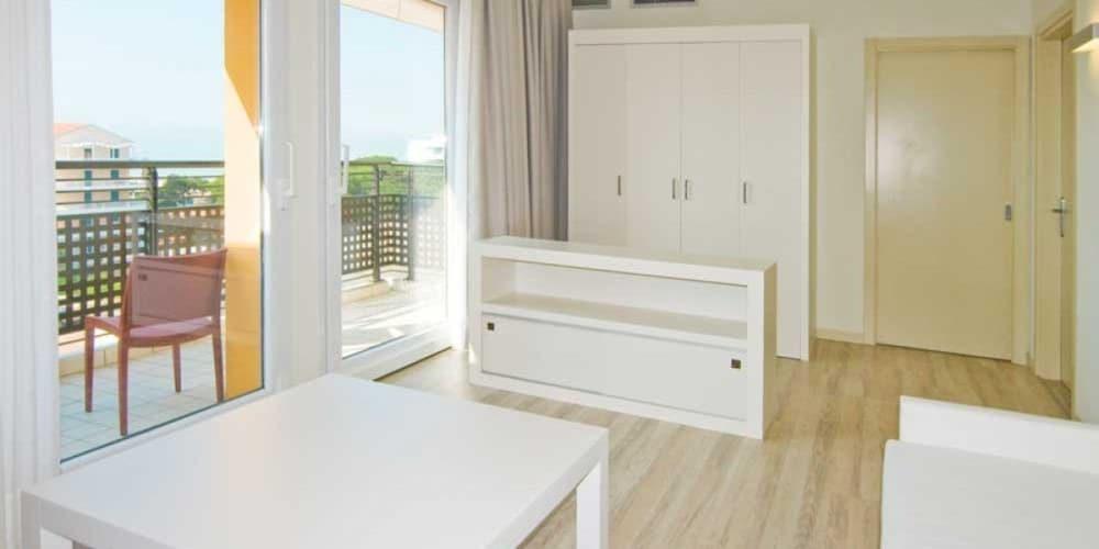 Hotel Vienna Lido di Jesolo Buitenkant foto